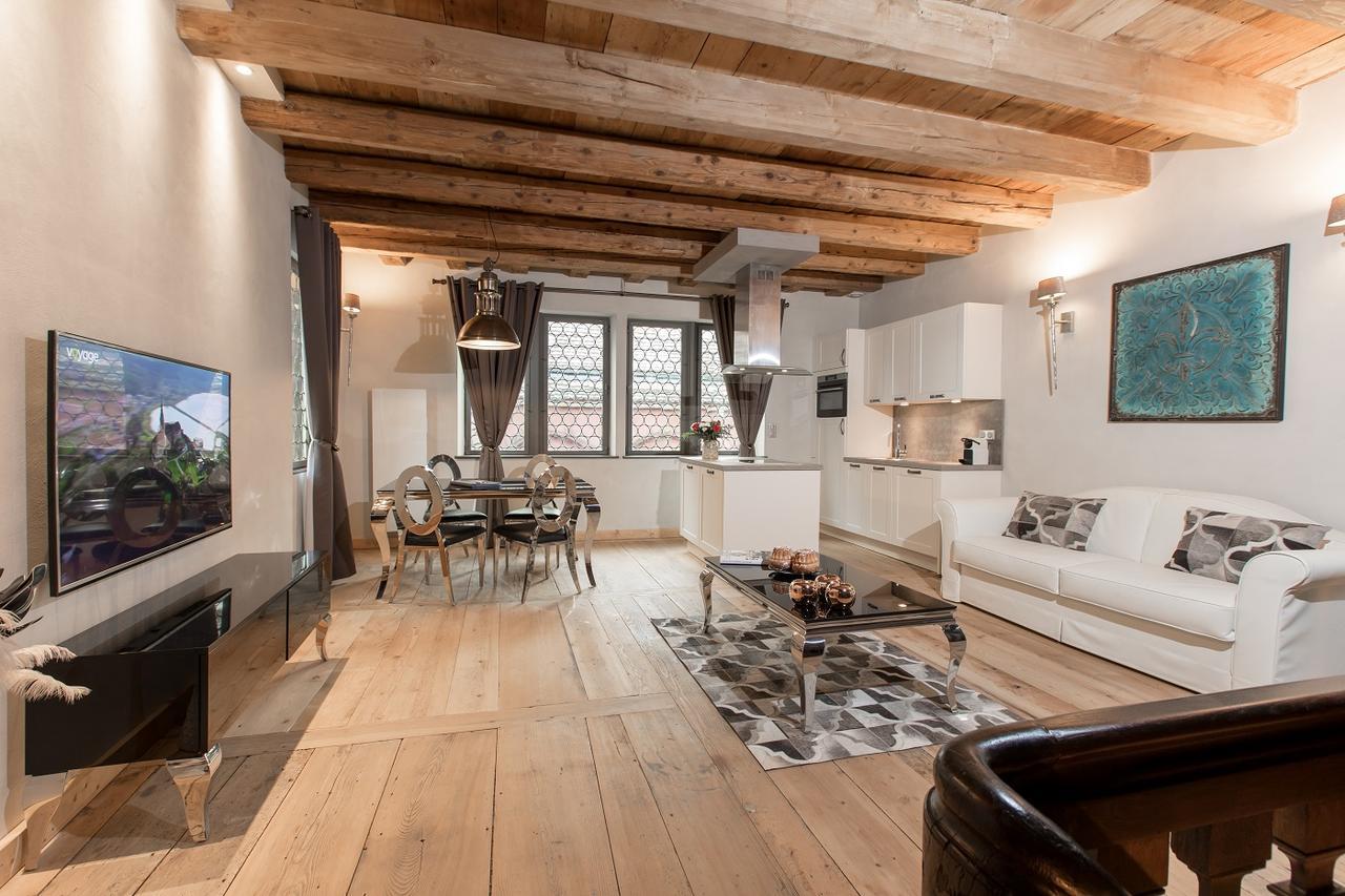 Le 1615 - Luxe Et Spa Colmar Exterior foto